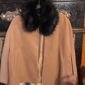 Cape with removable fur collar. Tan w/black collar